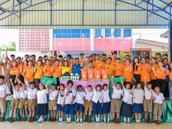 โครงการยุวเกษตรสู่ความยั่งยืน ปีที่ 6 : ฟาร์มโปรครบวงจร